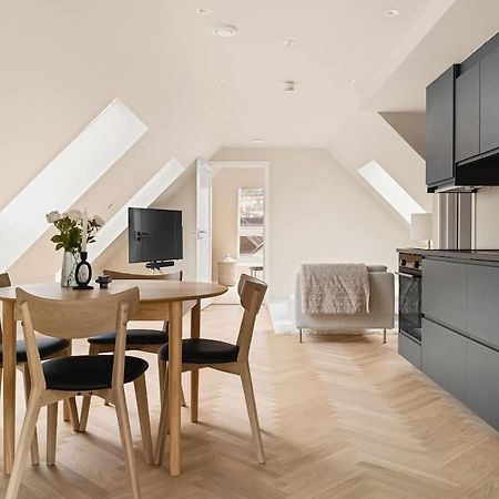 Dinbnb Apartments I Mid-City Luxury With Mini Balcony And Smart Tv & Sound System เบอร์เกน ภายนอก รูปภาพ